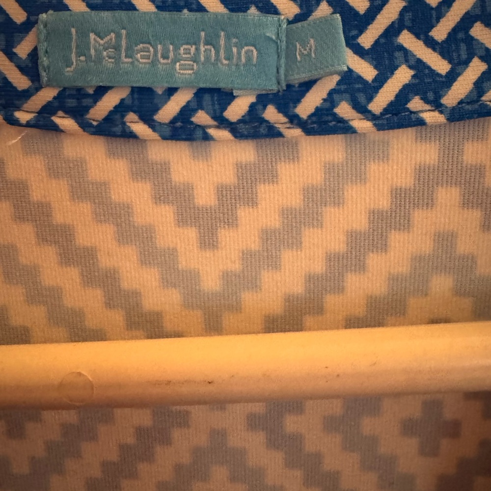 Blue and White Geometric Pattern Dress - Picture 3 of 4
